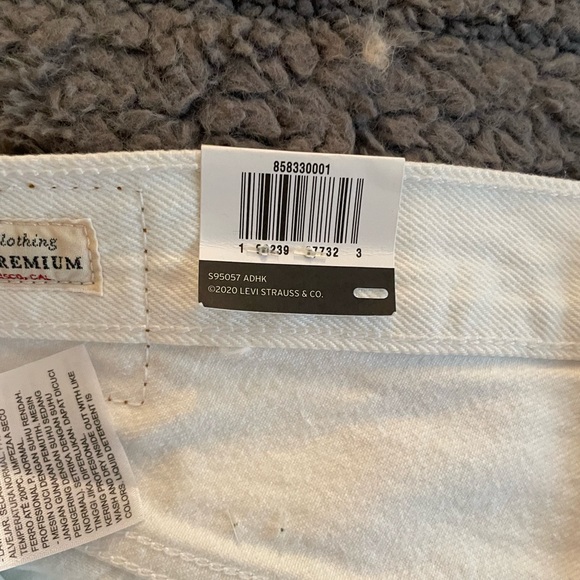 NWT Levi's 501 Ultra High-Rise Bermuda Shorts - Picture 8 of 8